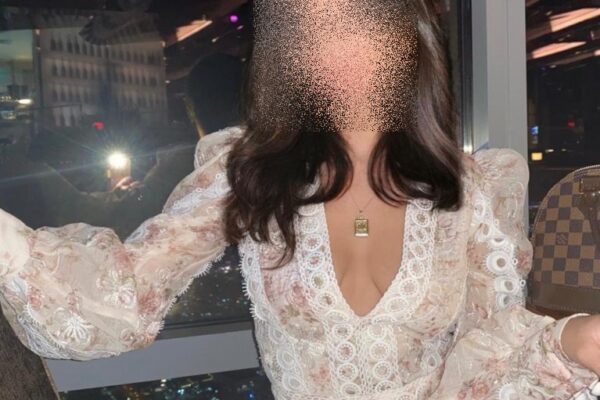 Vahşi Beylikdüzü Azgın Escort 2 Saat Sevişiyor