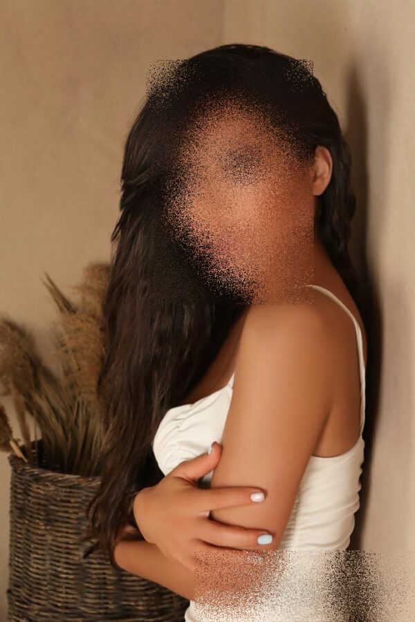 1.80 Lik Ataşehir Model Escort Bilgileri Ve Profili